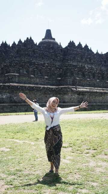 Sunrise Setumbu, Borobudur & Prambanan Temple Tour - FAQ