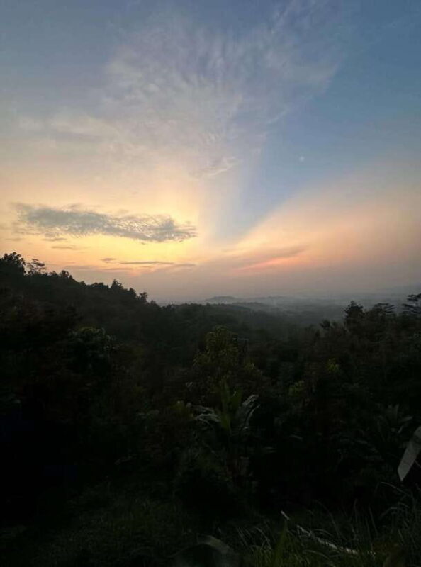 Sunrise Setumbu Hill, Borobudur & Prambanan Temple - An In-Depth Look at the Experience