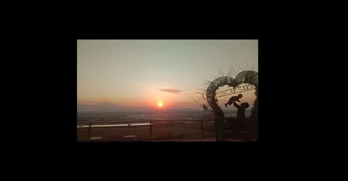 Sunrise Stumbu. Borobudur, Prambanan & Mendut Temple Tour. - Key Points