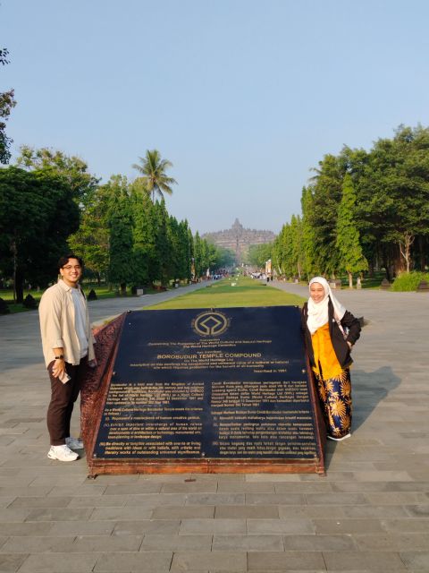 Sunrise Stumbu. Borobudur, Prambanan & Mendut Temple Tour. - Prambanan Temple Insights