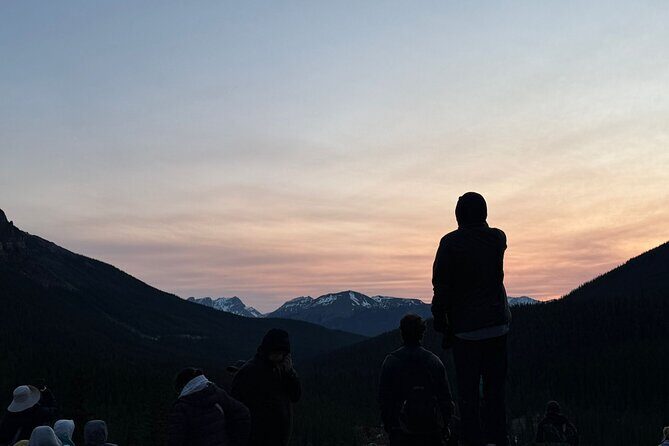 Sunrise Tour Moraine Lake Lake Louise from Canmore/Banff - The Experience in Detail