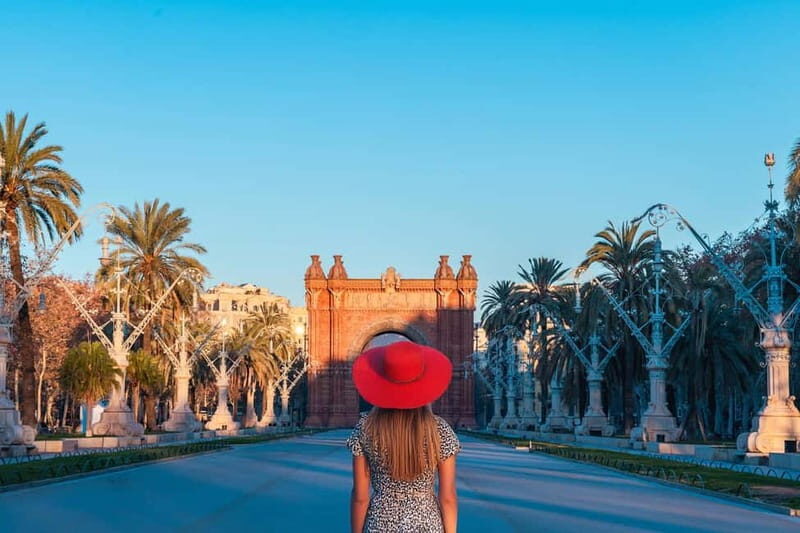 Sunrise Walking Tour: Barcelona Before the Crowd & Breakfast - Who Will Love This Tour?