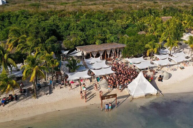 Sunsations Adults Only Catamaran Tour To Isla Mujeres - Who Will Enjoy This Tour?