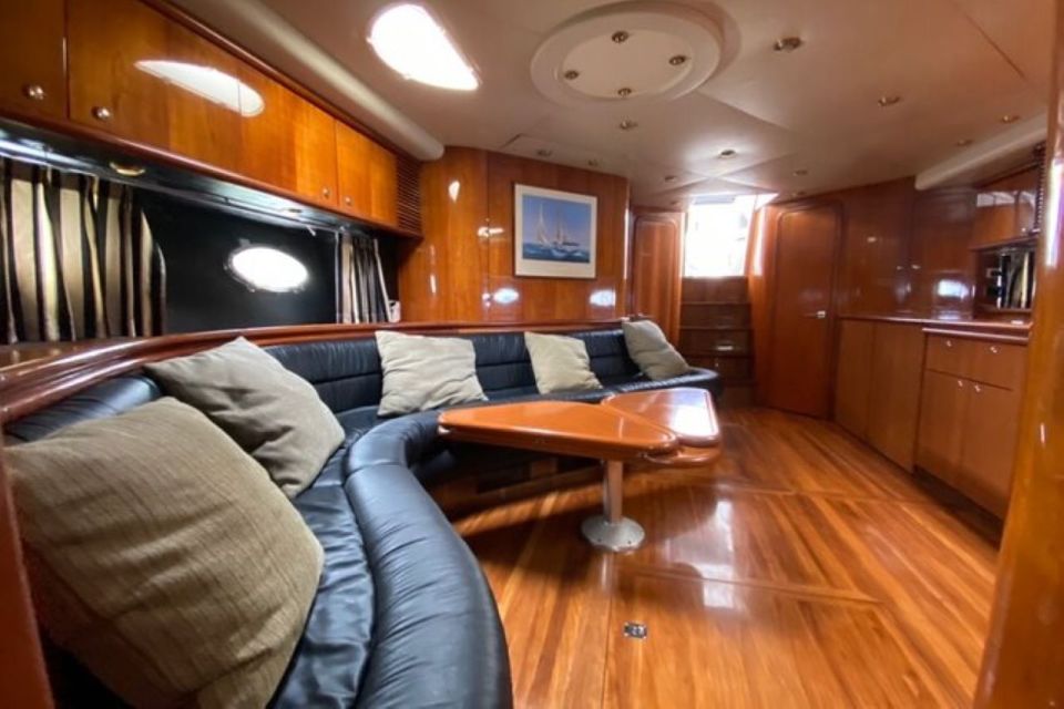 Sunseeker 60 Feet up to 20 People - Itinerary Overview