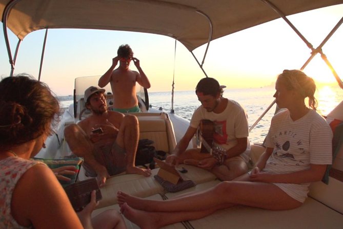 Sunseeker Mohawk 29 Ibiza and Formentera Boat Experience - Operational Schedule