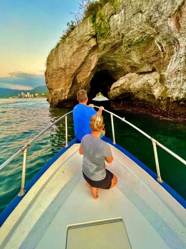 Sunset and Bioluminescence Boat Tour at Los Arcos Islands - Authentic Traveler Feedback