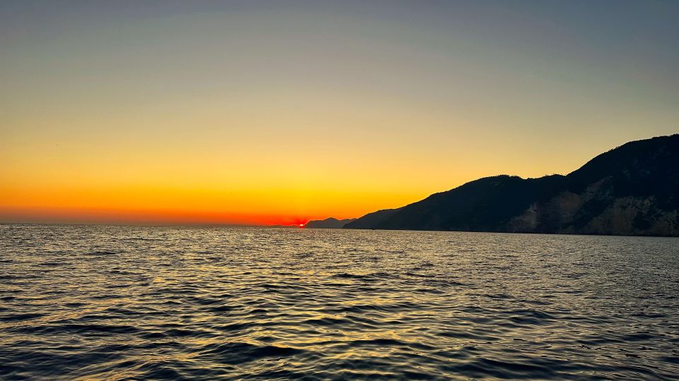 Sunset Aperitif - Inclusions