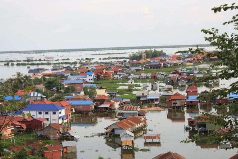Sunset at the Floating Village on the Gigantic Lake - The Itinerary: What to Expect During Your Sunset Tour
