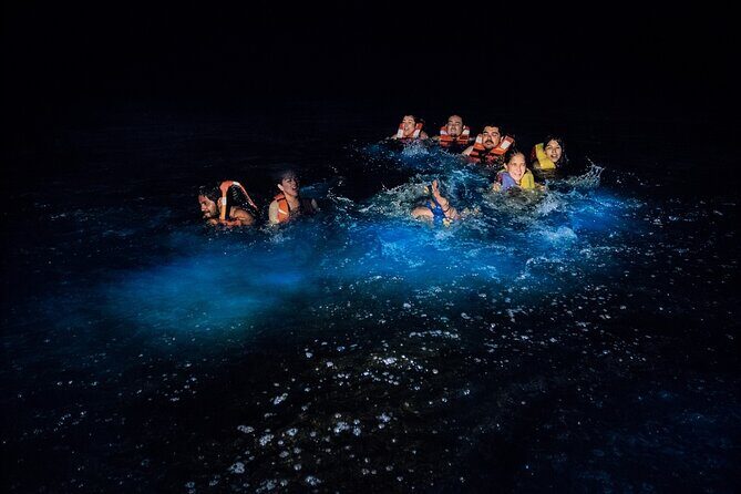 Sunset Boat Tour & Bioluminescence Adventure at Los Arcos Islands - Who Will Love This Tour?
