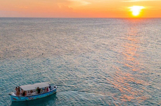Sunset Boat Trip in the Spanish water and coastline of Curacao - Final Thoughts: Who Will Love This Tour?