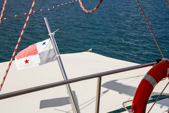 Sunset Cancun Mayëy : Premium Catamaran Dinner with Outdoor Bar - Key Points  