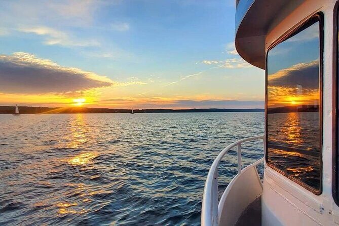 Sunset Cruise Experience on West Grand Traverse Bay - Who Will Love This Cruise?