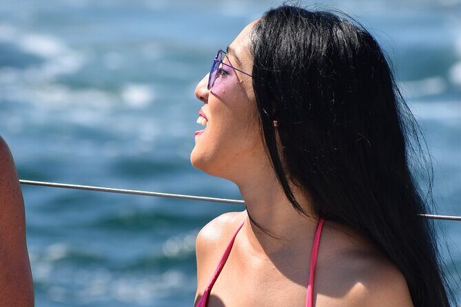 Sunset Cruise with Dinner and Open Bar - What the Reviews Say