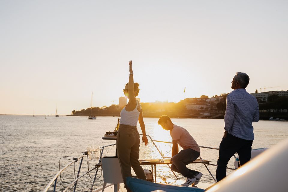 Sunset Diamante Douro River Cruise 2h - Pricing and Reservations