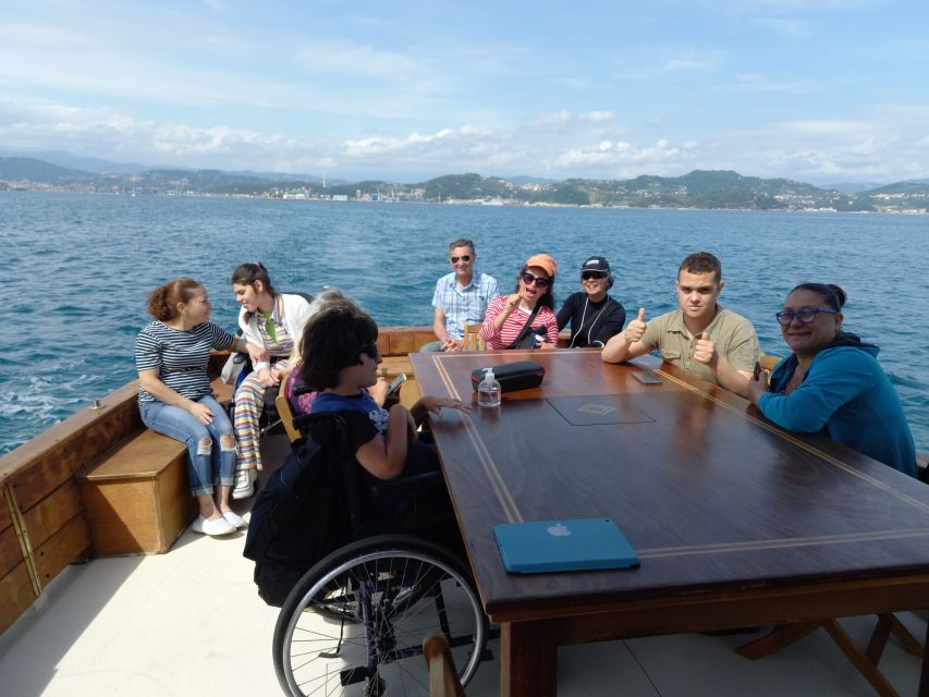 Sunset dinner boat tour in the Gulf of Poets - Sunset Dinner Boat Tour in the Gulf of Poets: A Practical and Enjoyable Coastal Experience
