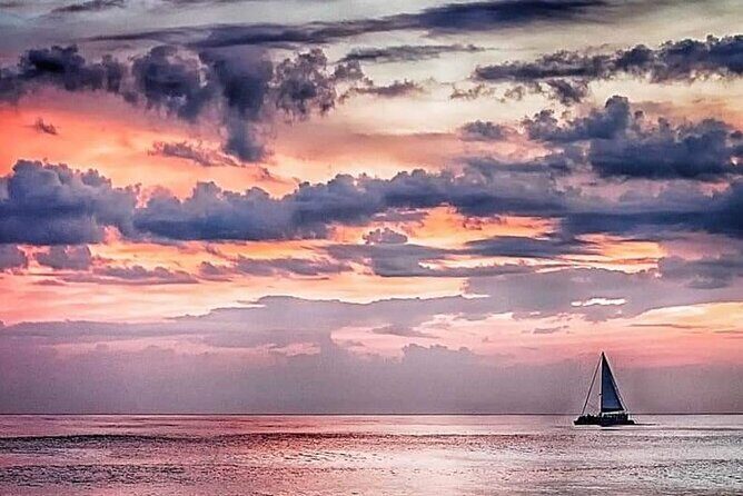 Sunset & Dolphin Sightseeing Sail Aboard the Lazy Daze Catamaran - Why Choose This Sunset Sail?