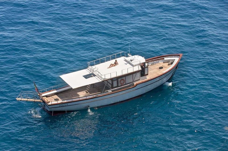 Sunset Dreams: Ischia by Boat with Aperitivo - Key Points