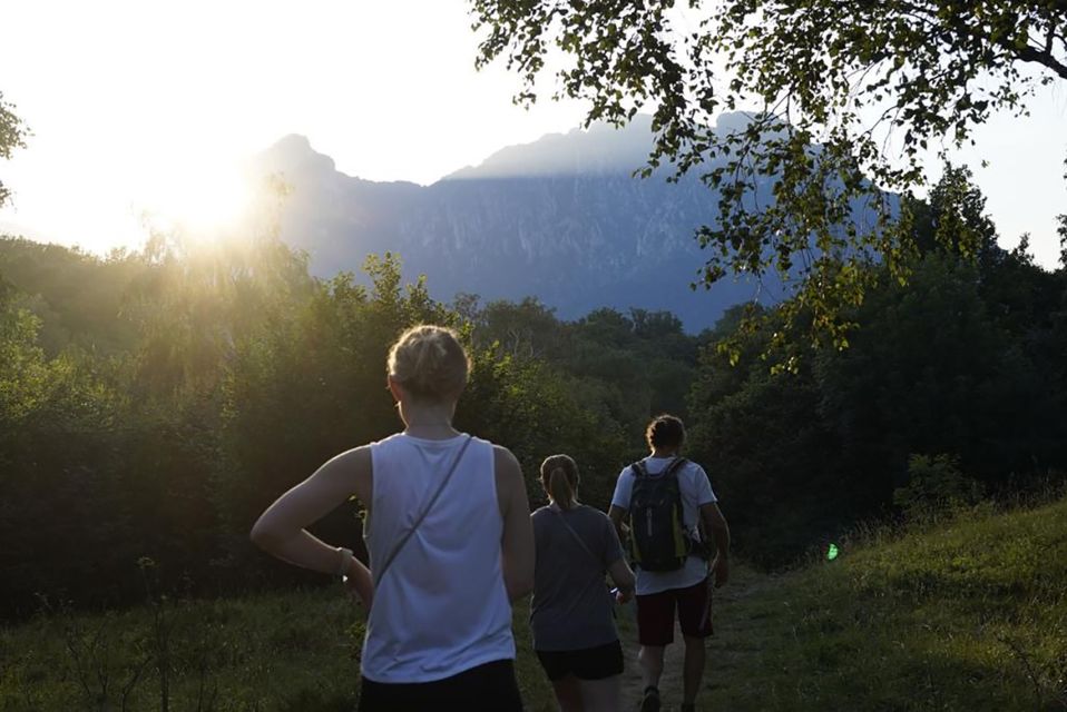 Sunset Hike in Lecco With Craft Beer Tasting - Key Points