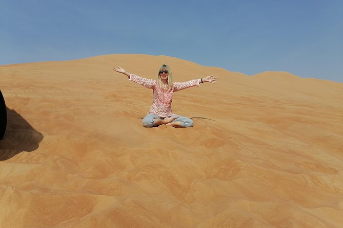 Sunset in Al Wahiba Sands. (Sunset at the Desert) - Overview of Al Wahiba Sands