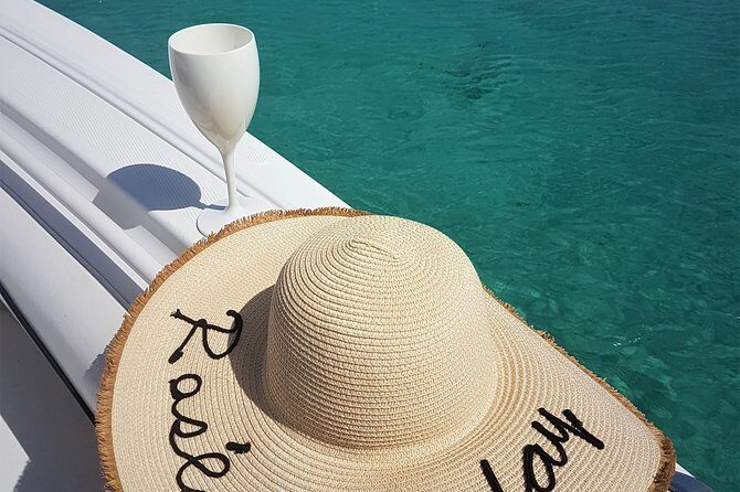 Sunset in Saint Maarten - Overview of the Sunset Cruise Experience