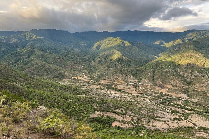 Sunset in Teotitlan at EL PICACHO - Exploring the Experience in Depth