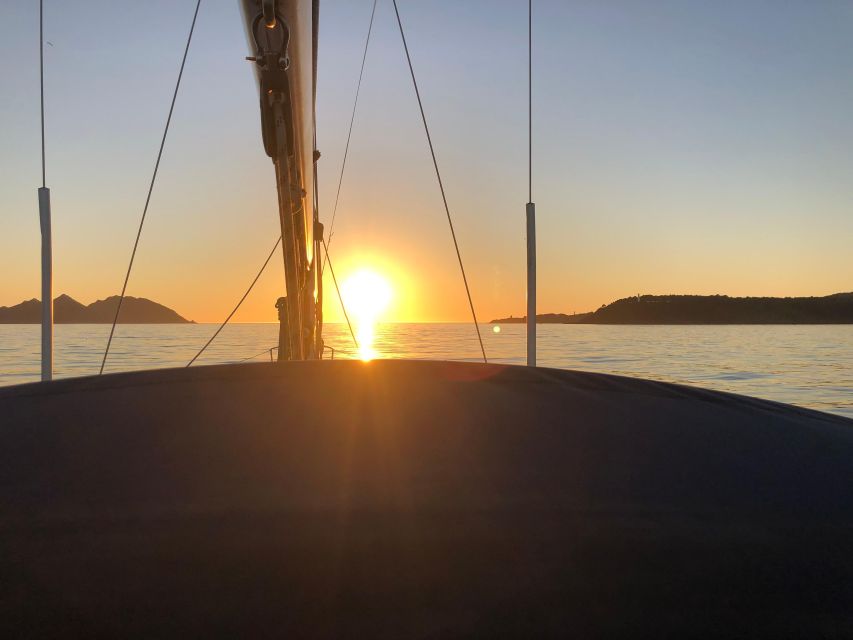Sunset on a Luxury Sailing Yacht - Lagos - Algarve - Inclusions and Duration