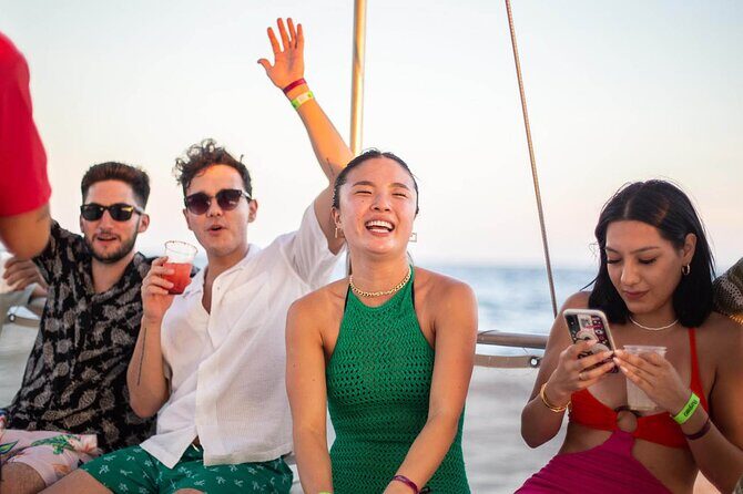 Sunset Party Cruise in Los Cabos - Sunset Party Cruise in Los Cabos: A Fun, Flavorful Way to End Your Day