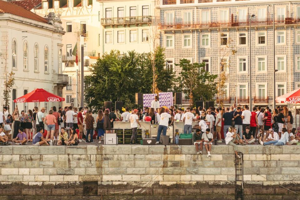 Sunset Party With Dj and Open Bar - What to Wear