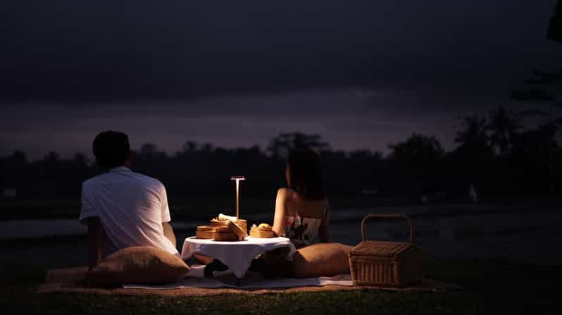 Sunset Picnic With Amora Ubud Boutique Villas - Experience Highlights
