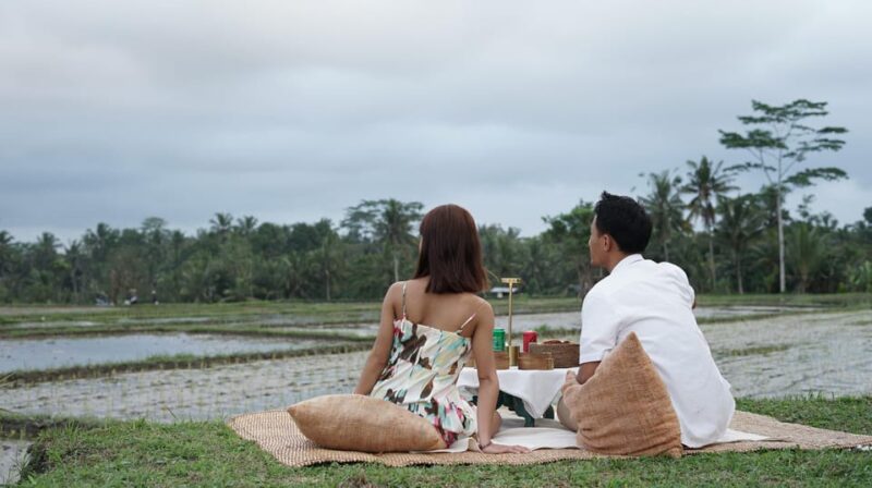 Sunset Picnic With Amora Ubud Boutique Villas - Booking and Availability