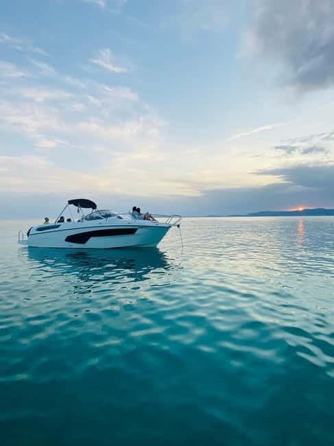 Sunset Private Boat Trip to Marine Reserve Mallorca - An In-Depth Look at the Experience