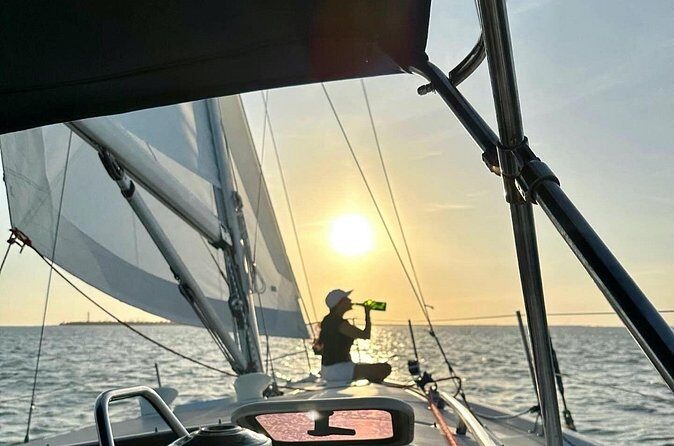 Sunset Sail in the Gulf of Mexico for up to 6 Guests - How This Tour Sets Itself Apart