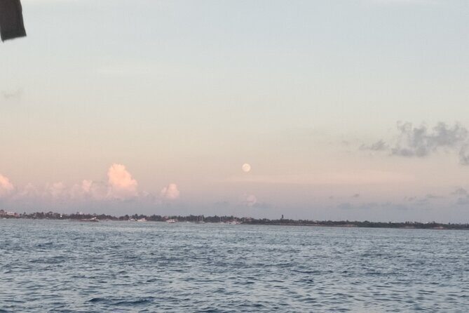 Sunset Sailing Adventure to Isla Mujeres Unlimited + Transfer from Cancún - Detailed Breakdown of the Itinerary