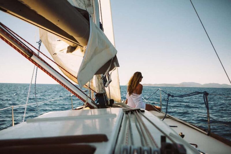 Sunset Sailing Tour on the Pakleni islands - A Closer Look at the Experience