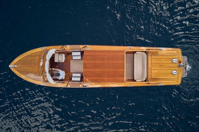 Sunset Shared Boat Tour with Aperitif from Varenna - Bellagio - Lake Como Sunset Shared Boat Tour from Varenna: A Detailed Review