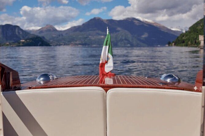 Sunset Shared Boat Tour with Aperitif from Varenna - Bellagio - Group Size and Atmosphere