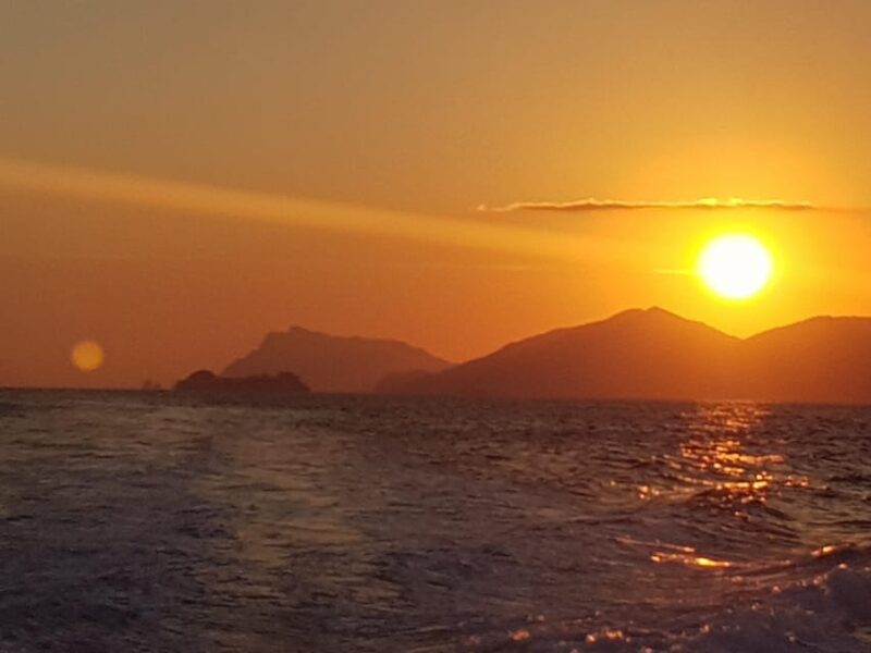Sunset tour by private boat on the Amalfi Coast - Key Points