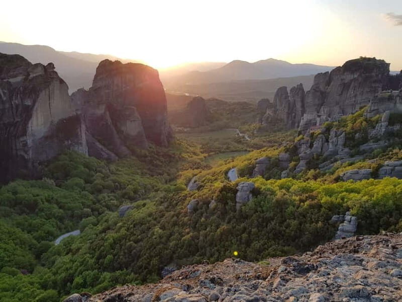 Sunset Tour in Meteoras Stone Forest with Greek Dinner - Key Points