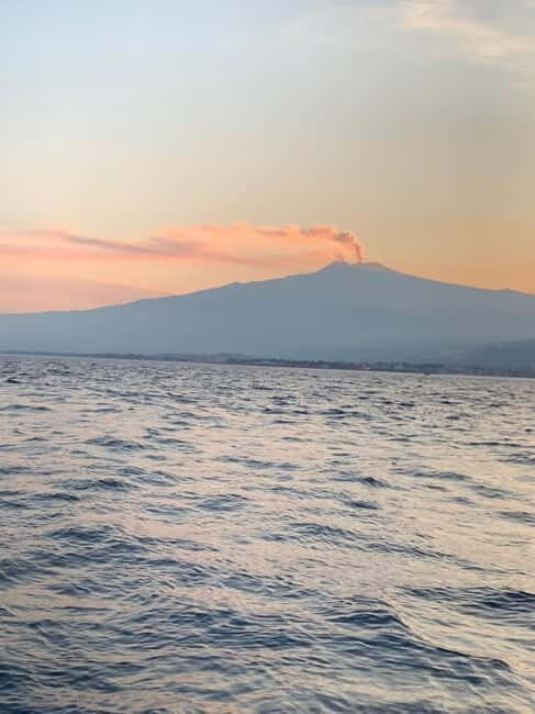 Sunset tour in search of dolphins with aperitif - The Itinerary Breakdown