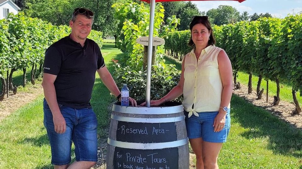 Sunset Wine Tour With Dinner Niagara on the Lake - Key Points