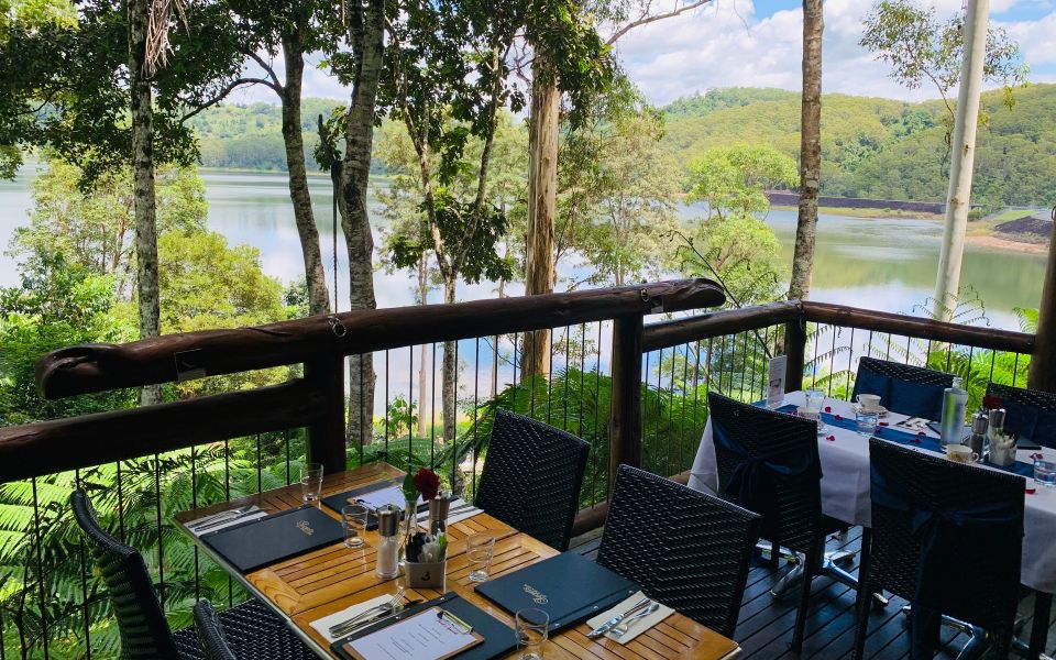 Sunshine Coast: Private Group Wine Tour With Lunch - Inclusions and Highlights