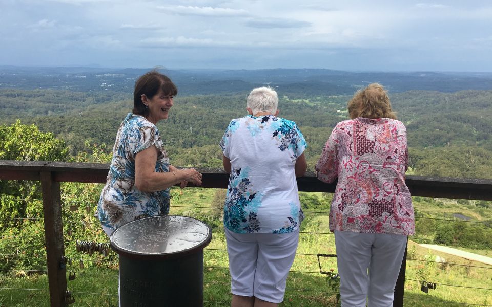 Sunshine Coast: Private Group Wine Tour With Lunch - Directions and Recommendations