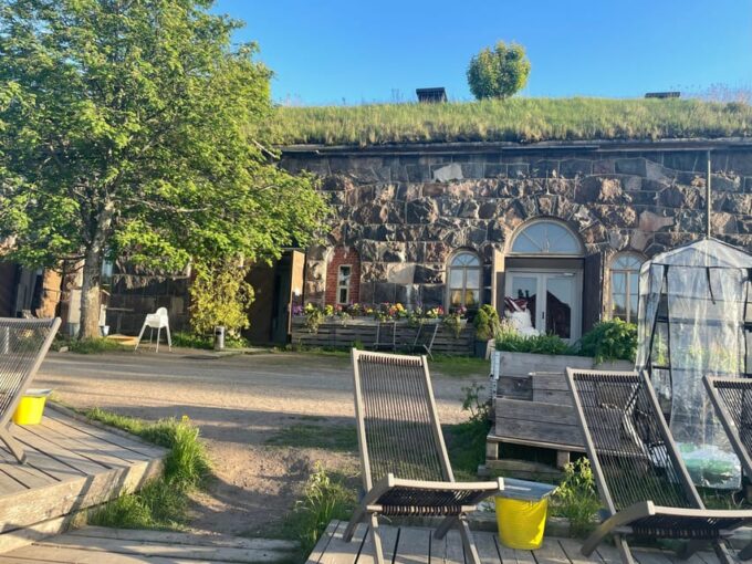 Suomenlinna Tour in French With Doro - Participant Guidelines