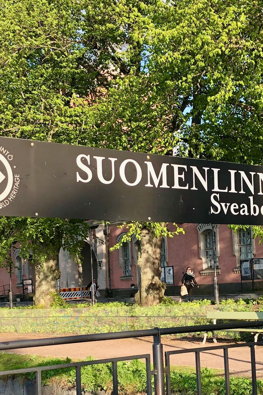 Suomenlinna tour in French with Doro - FAQ