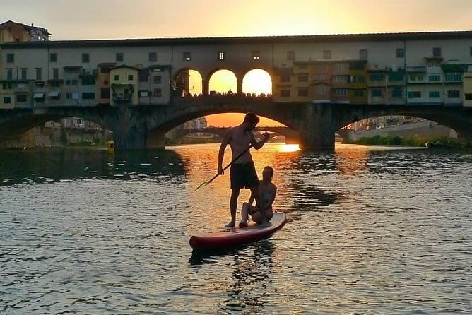 SUP at Ponte Vecchio with a Floating Drink - Florence Paddleboarding - Key Points