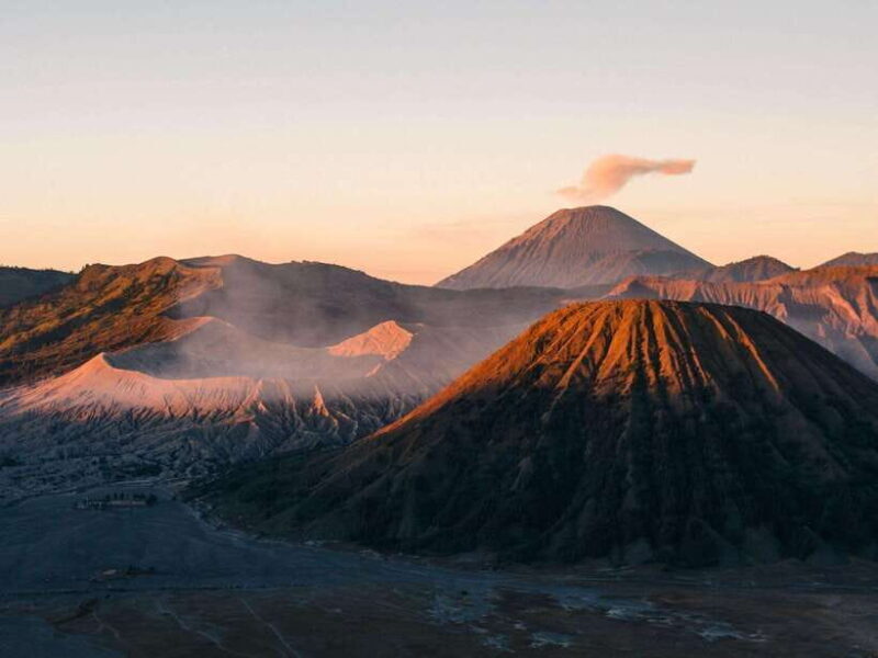 SURABAYA: 4 DAYS BROMO, IJEN CRATER , TUMPAK SEWU, RAFTING. - Exploring the 4-Day Java Adventure: A Detailed Breakdown