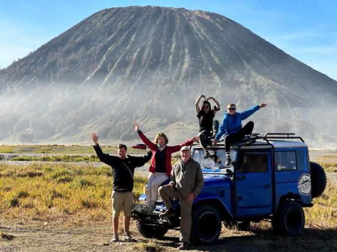 Surabaya: Bromo Sunrise & Madakaripura Waterfalls 1 Day Tour - Important Information