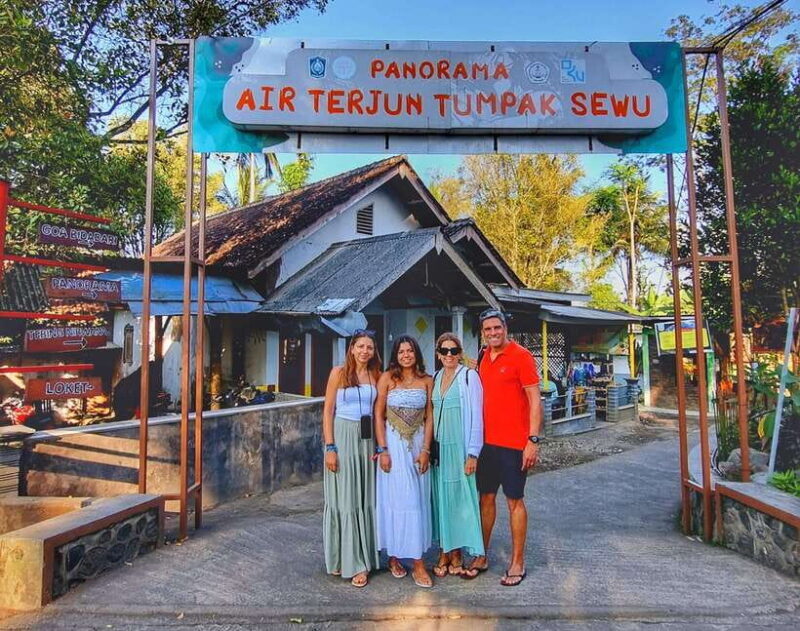 Surabaya/Malang: Budget Friendly Tumpak Sewu Waterfall Tour - An In-Depth Look at the Tour Experience