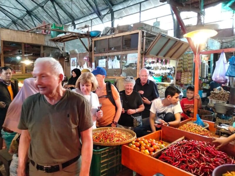 Surabaya Private Tour With Lunch - Experience Highlights