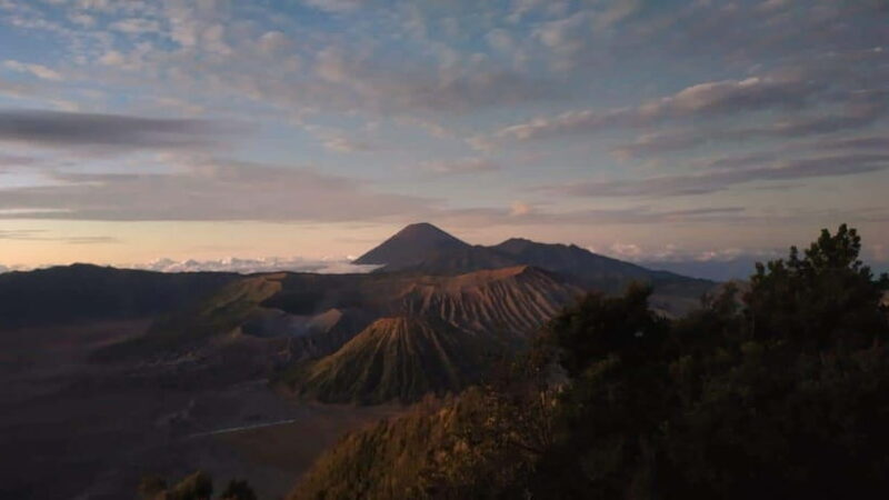 Surabaya: Tumpak Sewu, Bromo, & Ijen 3-Day Tour - Authentic Experiences and Practical Tips